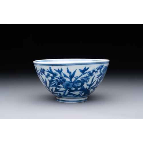 879 - A Chinese blue and white 'Three friends of winter' bowl, Jiajing mark, KangxiDia.: 11,5 cm - H.: 6 c... 