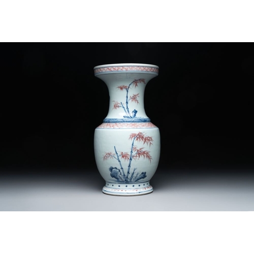 924 - A fine Chinese blue, white and copper-red 'magpie and pine tree' vase, Yongzheng/QianlongH.: 37 cm
 ... 