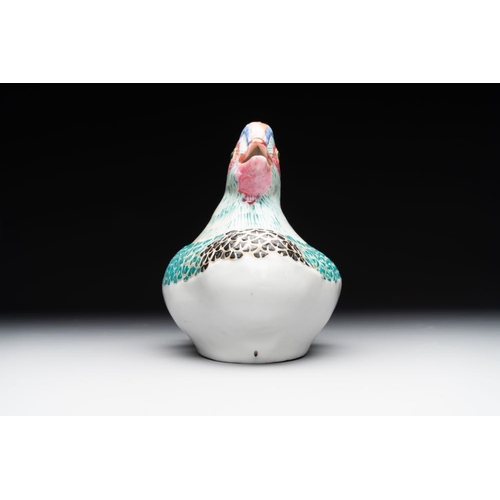 931 - A Japanese Kakiemon model of mandarin duck, Edo, late 17th C.L.: 19 cm - H.: 12,3 cm
 Ref.: Christie... 