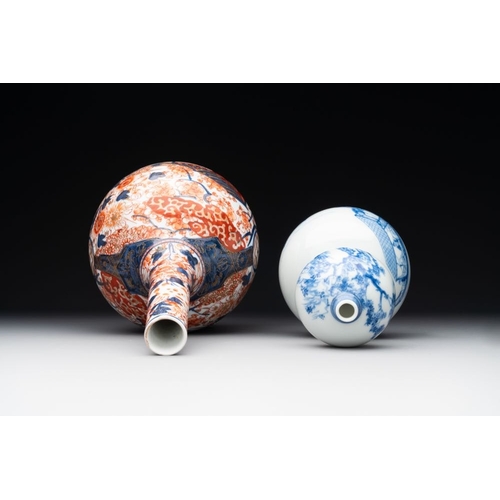 936 - A Japanese blue and white gourd vase, an Imari bottle vase and a set of five Satsuma cups, 19th C.H.... 