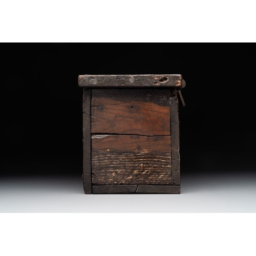 972 - A Gothic wrought iron-mounted oak chest, probably France, 14/15th C.Dim.: 36 x 19,5 x 21 cmThe absen... 