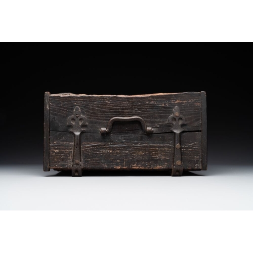 972 - A Gothic wrought iron-mounted oak chest, probably France, 14/15th C.Dim.: 36 x 19,5 x 21 cmThe absen... 