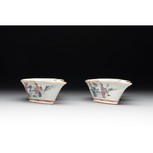 1002 - A Chinese famille rose nine-piece sweetmeat or rice table set, Tongzhi mark, 19th C.Dim.: 20,4 x 11 ... 