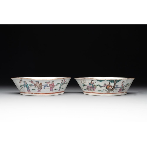 1002 - A Chinese famille rose nine-piece sweetmeat or rice table set, Tongzhi mark, 19th C.Dim.: 20,4 x 11 ... 