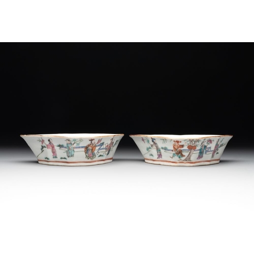 1002 - A Chinese famille rose nine-piece sweetmeat or rice table set, Tongzhi mark, 19th C.Dim.: 20,4 x 11 ... 