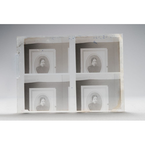 1016 - A collection of 83 wet-collodion portrait negatives on glass, China, 19th C.Dim.: 17,8 x 12,8 cm (ea... 