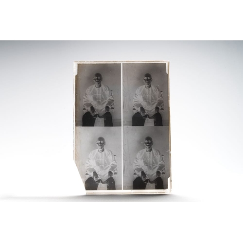 1016 - A collection of 83 wet-collodion portrait negatives on glass, China, 19th C.Dim.: 17,8 x 12,8 cm (ea... 