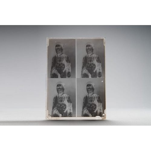 1016 - A collection of 83 wet-collodion portrait negatives on glass, China, 19th C.Dim.: 17,8 x 12,8 cm (ea... 