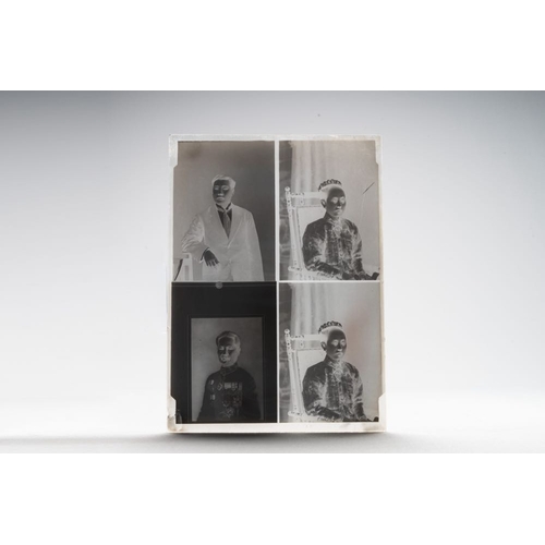 1016 - A collection of 83 wet-collodion portrait negatives on glass, China, 19th C.Dim.: 17,8 x 12,8 cm (ea... 