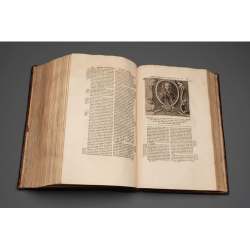 1105 - Chronyke van Vlaenderen, a chronicle of Flanders in three volumes, Flanders, 1726-1736Dim.: 36 x 24,... 