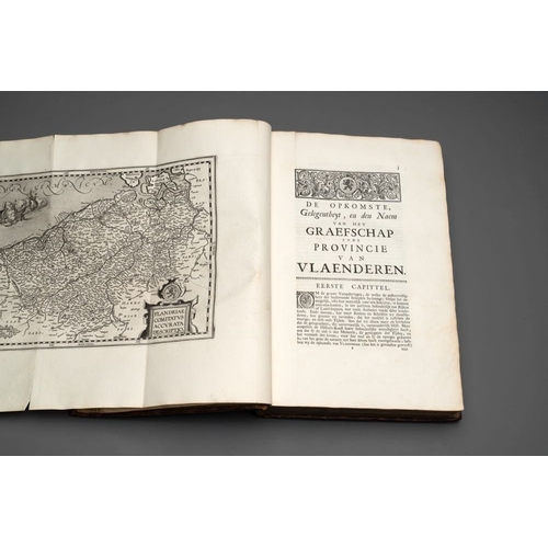 1105 - Chronyke van Vlaenderen, a chronicle of Flanders in three volumes, Flanders, 1726-1736Dim.: 36 x 24,... 