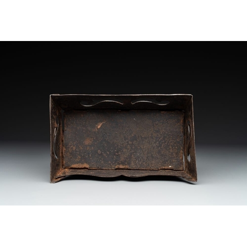 1111 - A polychrome wrought-iron casket, South Germany, Nuremberg, 17th C.Dim.: 18 x 11 x 13,5 cm... 