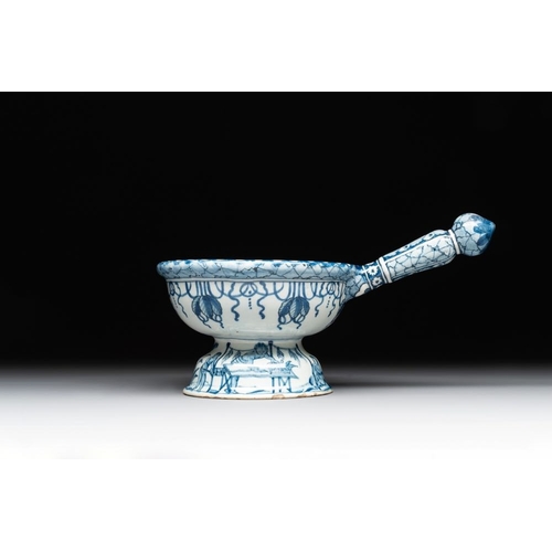 1146 - A Dutch Delft blue and white 'tobacco plantation owner' brasier, 18th C.L.: 20,5 cm - H.: 10,5 cm
Ma... 