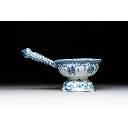 1146 - A Dutch Delft blue and white 'tobacco plantation owner' brasier, 18th C.L.: 20,5 cm - H.: 10,5 cm
Ma... 