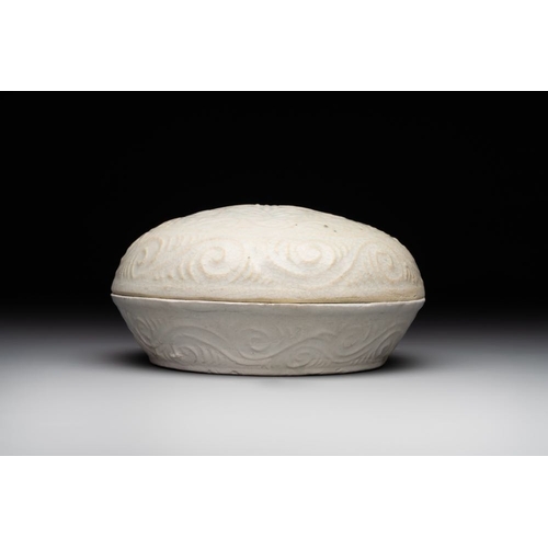 116 - A collection of 20 Chinese monochrome wares, Song/MingDia.: 18,6 cm - H.: 6,2 cm (the largest bowl)D... 