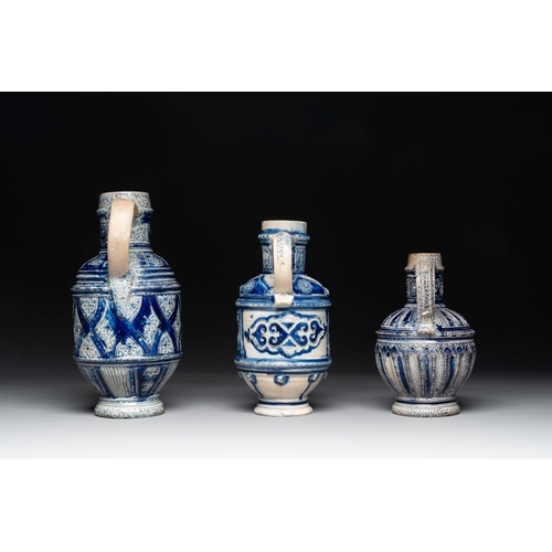 1167 - A varied collection of 10 Westerwald stoneware jugs, 17th C. and laterH.: 29,5 cm (the tallest)H.: 1... 