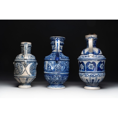 1168 - A varied collection of 8 Westerwald stoneware jugs, 19th C.H.: 45 cm (the tallest)H.: 8 cm (the smal... 