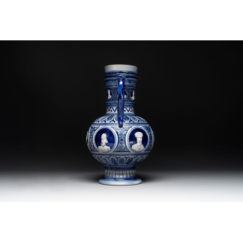 1168 - A varied collection of 8 Westerwald stoneware jugs, 19th C.H.: 45 cm (the tallest)H.: 8 cm (the smal... 