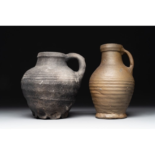 1173 - A collection of five German proto stoneware jugs and a vessel, 14th C.H.: 24,2 cm (the tallest)H.: 1... 