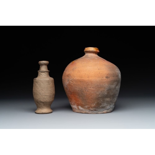 1174 - A collection of 9 German proto stoneware jugs and vessels, 14th C.H.: 26 cm (the tallest)L.: 6 cm - ... 