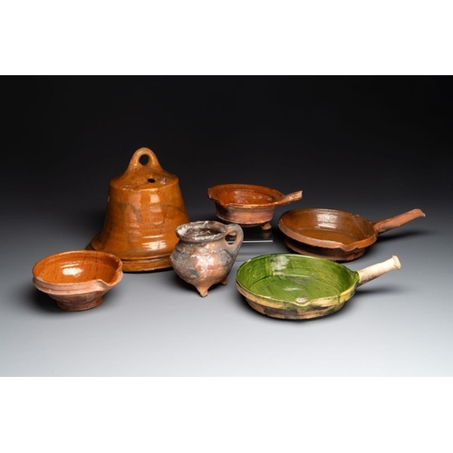 1189 - Five pieces of glazed earthenware cooking utensils and a fire bell, probably The Netherlands, 17th C... 