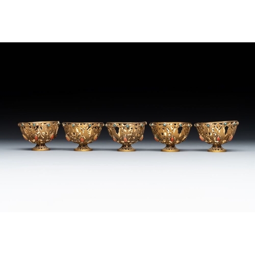 1197 - An Ottoman coral-and-turquoise-inlaid gilt-copper tea service with five Chinese wucai cups, 19th C.L... 