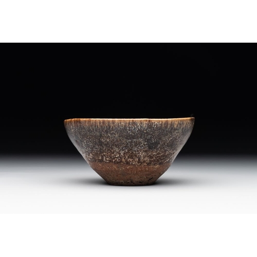 125 - A Chinese Jizhou tea bowl, Southern SongDia.: 11 cm -H.: 5,5 cm