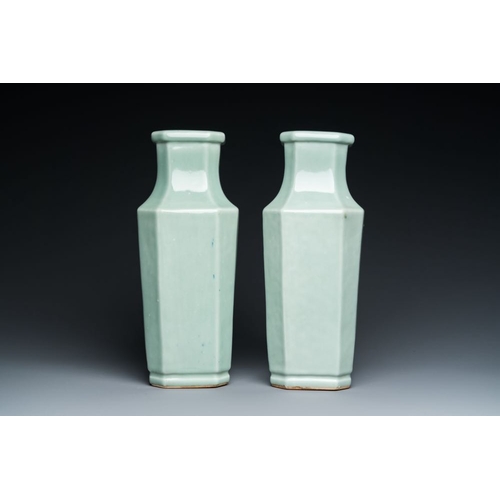 154 - A pair of Chinese celadon-glazed octagonal vases, Xuantong mark and of the periodH.: 30,5 cm
Provena... 