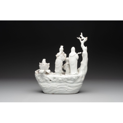 173 - A Chinese Dehua blanc de Chine group of female immortals on a boat, RepublicDim.: 25,5 x 11 x 30 cm
... 