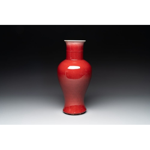 195 - A Chinese copper-red-glazed vase, 18/19th C.H.: 40,4 cm