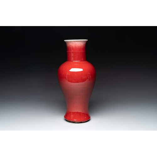 195 - A Chinese copper-red-glazed vase, 18/19th C.H.: 40,4 cm