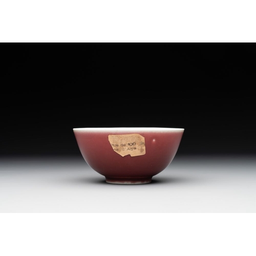 199 - A Chinese copper-red-glazed bowl, 18th C.Dia.: 12,5 cm - H.: 6 cm