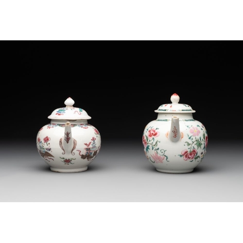 215 - Two Chinese famille rose teapots and covers, QianlongL.: 17,5 cm - H.: 13 cm (the largest incl. cove... 