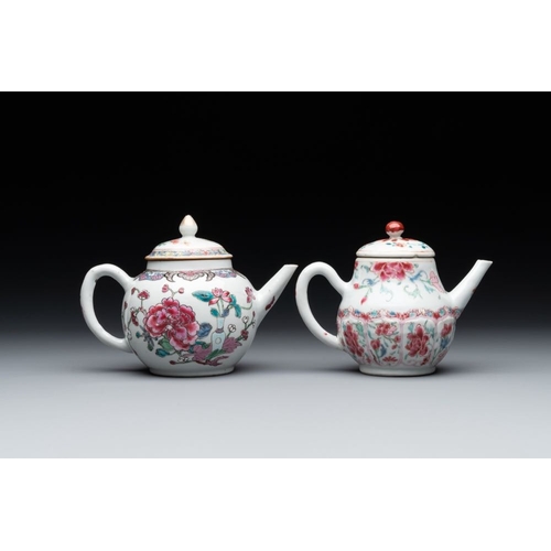 219 - Four Chinese blue, white and famille rose teapots, Yongzheng/QianlongL.: 18 cm - H.: 14 cm (the larg... 