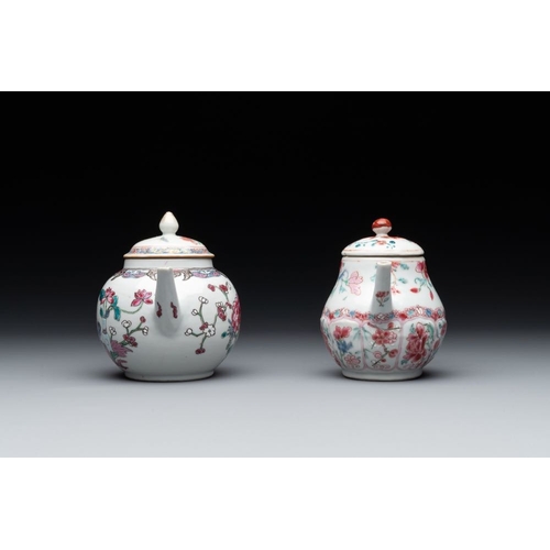 219 - Four Chinese blue, white and famille rose teapots, Yongzheng/QianlongL.: 18 cm - H.: 14 cm (the larg... 