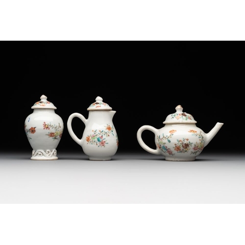 222 - A rare complete Chinese famille rose 8-person miniature tea service comprising 28 pieces, QianlongL.... 