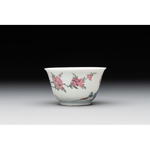 227 - A fine Chinese famille rose 'Xi Xiang Ji' cup and saucer, YongzhengDia.: 11,3 cm (the saucer)Dia.: 6... 