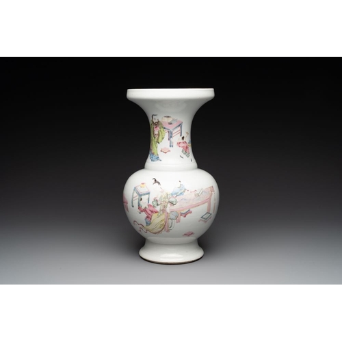 235 - A fine Chinese famille rose vase with figural design, YongzhengH.: 35,7 cm