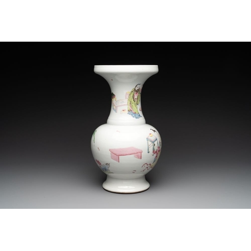 235 - A fine Chinese famille rose vase with figural design, YongzhengH.: 35,7 cm