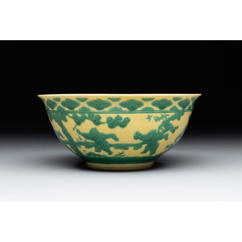 261 - An imperial Chinese green-enamelled yellow-ground 'playing boys' bowl, Yongzheng mark and of the per... 