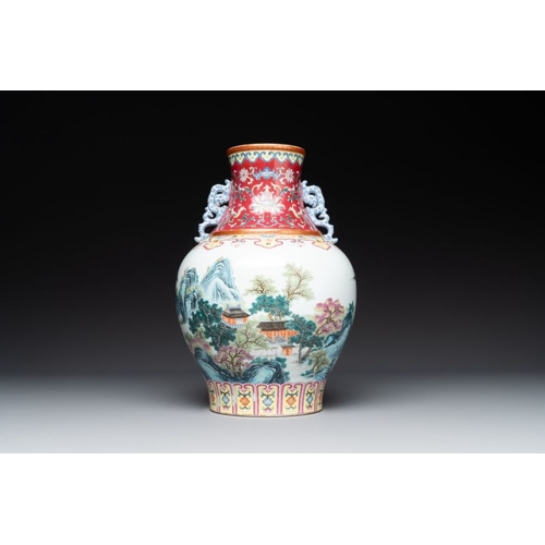 362 - A Chinese famille rose 'moutainous landscape' vase, Qianlong mark, 19/20th C.H.: 28,7 cm... 