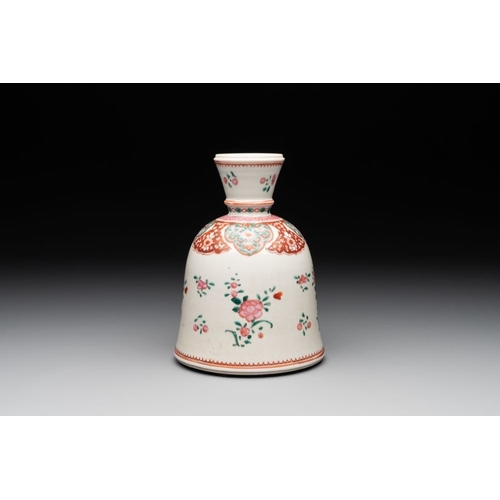 409 - A Chinese famille rose hookah base with floral design for the Islamic market, QianlongH.: 18 cm... 