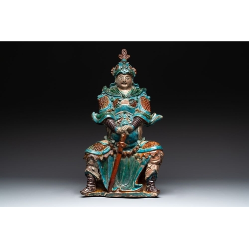 41 - An impressive and fine Chinese sancai-glazed biscuit Guandi, Ming, 17th C.H.: 57 cm
... 