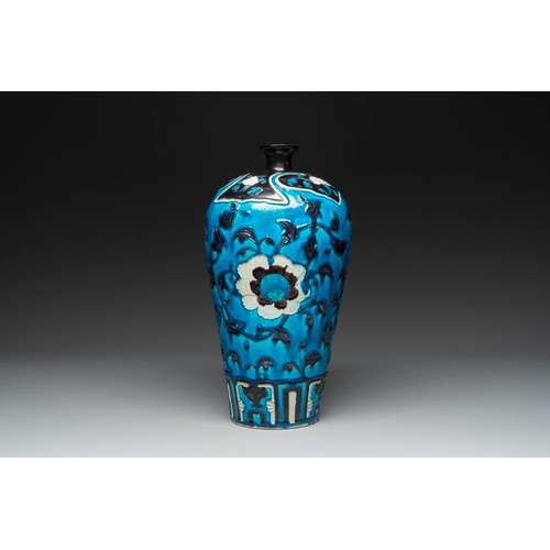 42 - A Chinese Fahua 'meiping' vase with lotus scrolls, MingH.: 41,5 cm