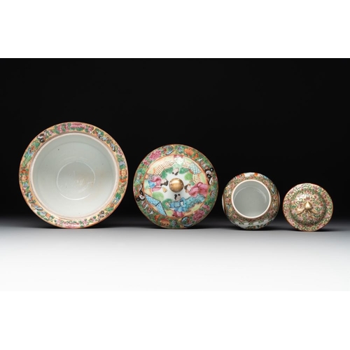 446 - 38 Chinese Canton famille rose wares, 19th C.Dim.: 27,3 x 26,8 cm (the tray) L.: 24 cm - H.: 22 cm (... 