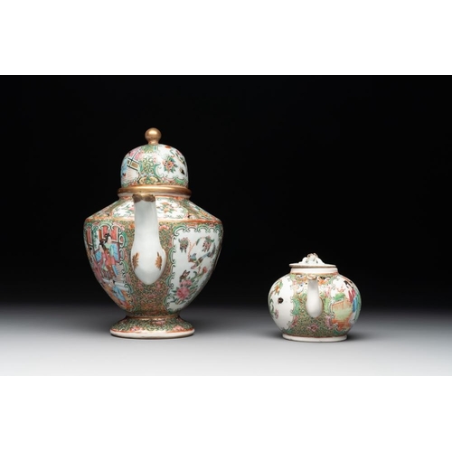 446 - 38 Chinese Canton famille rose wares, 19th C.Dim.: 27,3 x 26,8 cm (the tray) L.: 24 cm - H.: 22 cm (... 