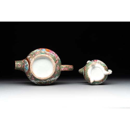 446 - 38 Chinese Canton famille rose wares, 19th C.Dim.: 27,3 x 26,8 cm (the tray) L.: 24 cm - H.: 22 cm (... 