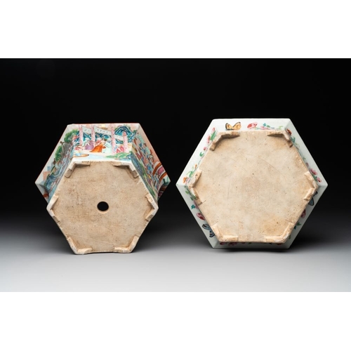 457 - A Chinese Canton famille rose hexagonal jardiniere and stand with narrative design, 19th C.Dia.: 28,... 