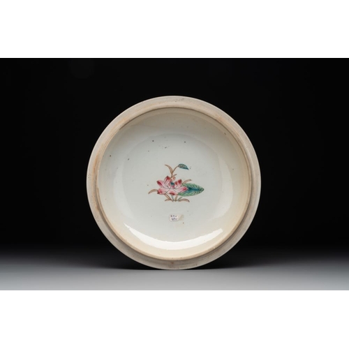 468 - A Chinese famille rose 'heron and lotus' tureen and cover, QianlongL.: 27 - H.: 18 cm (incl. cover)... 