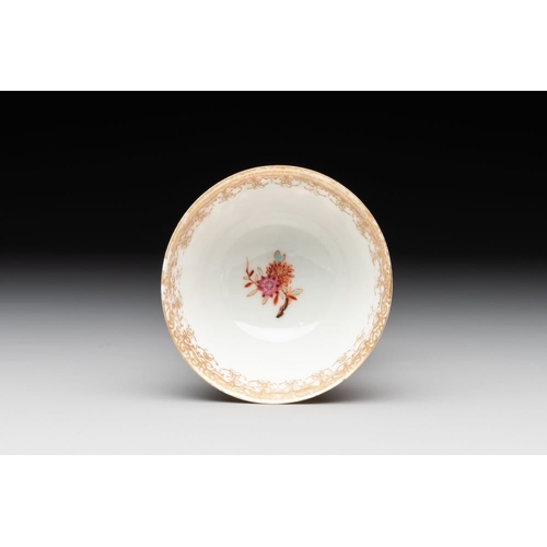 496 - A Chinese Meissen-style export porcelain 'Peter the Great' cup and saucer, QianlongDia.: 11,5 cm (th... 